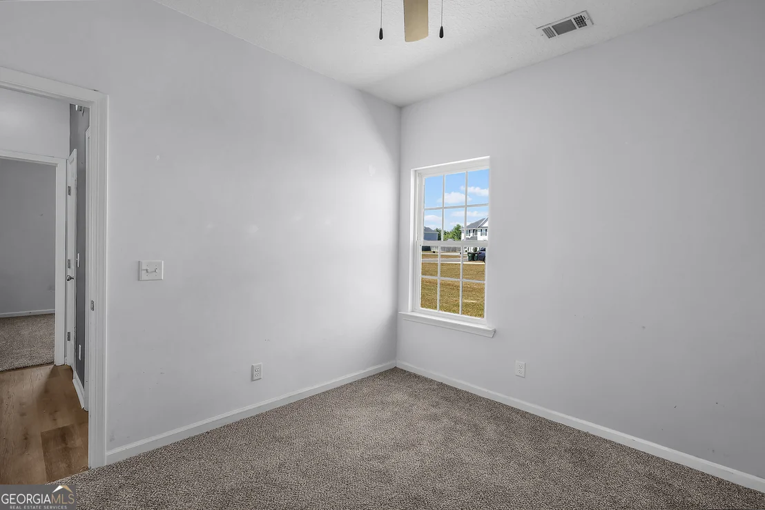 Photo of 33 NE Firefly Trace