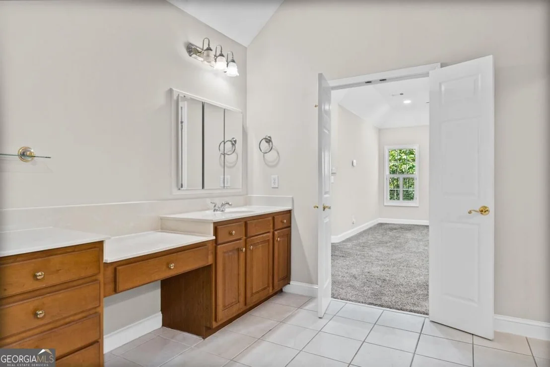 Photo of 408 Castle Rock