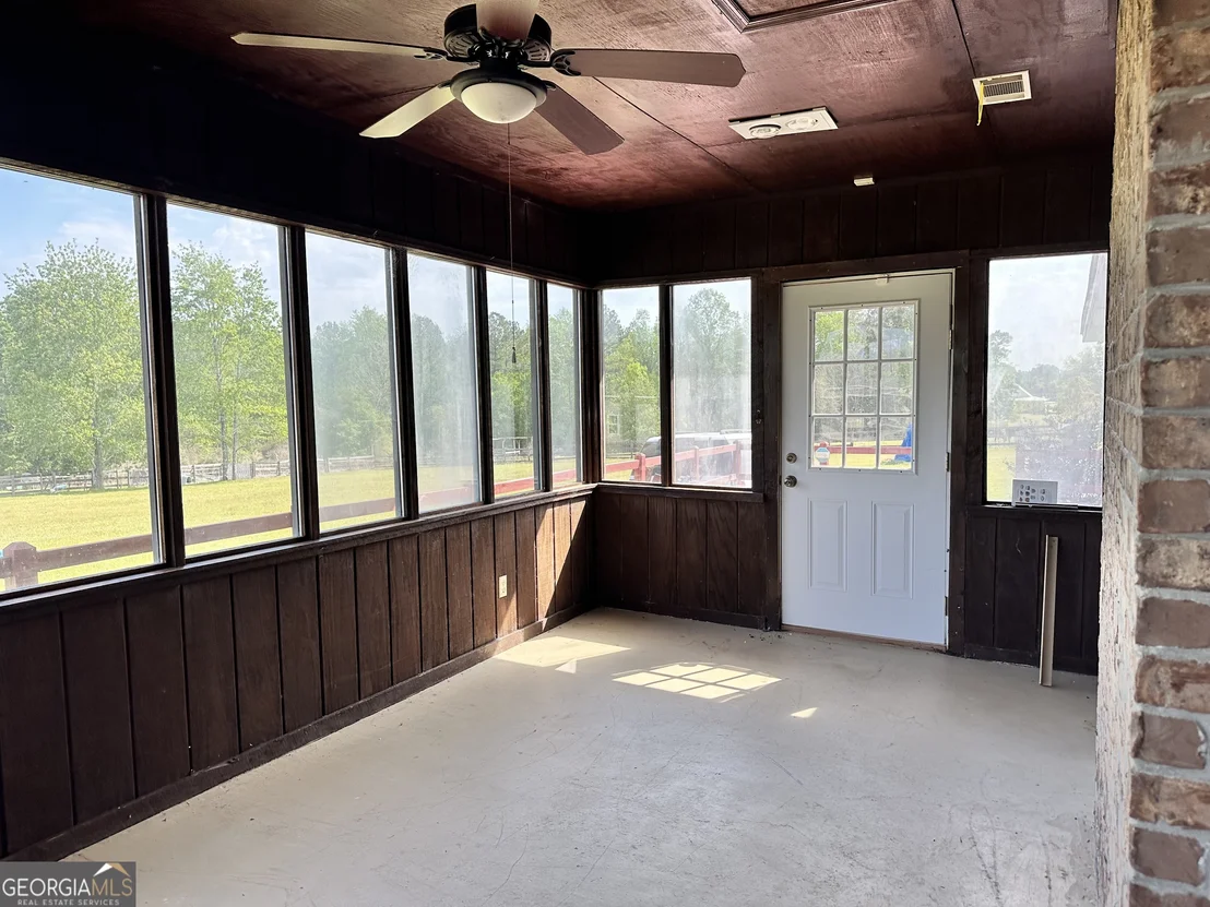 Photo of 5690 Drusilla Lane