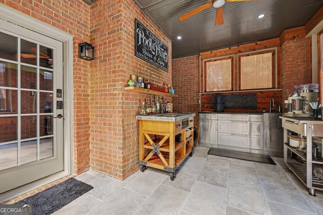 Photo of 116 River Bend Drive