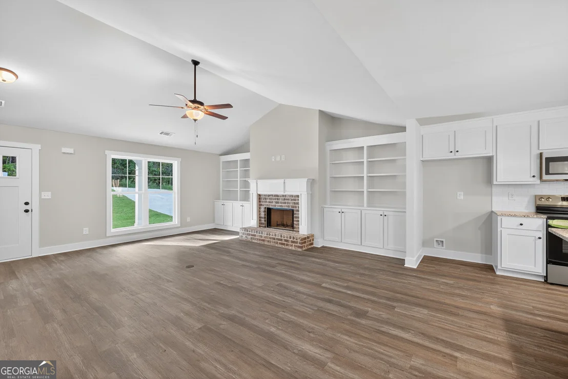 Photo of Unit 20 at 71 Sycamore Drive