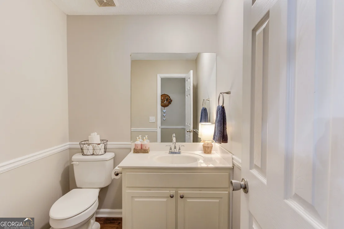 Photo of 2373 Whitney Road
