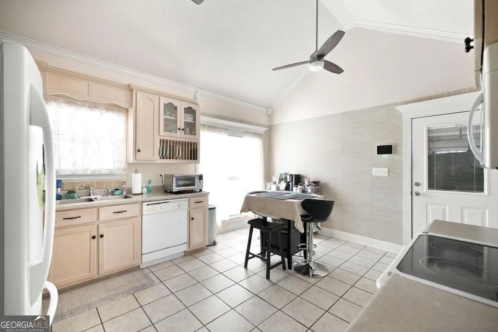 Photo of 256 Ellicott Drive