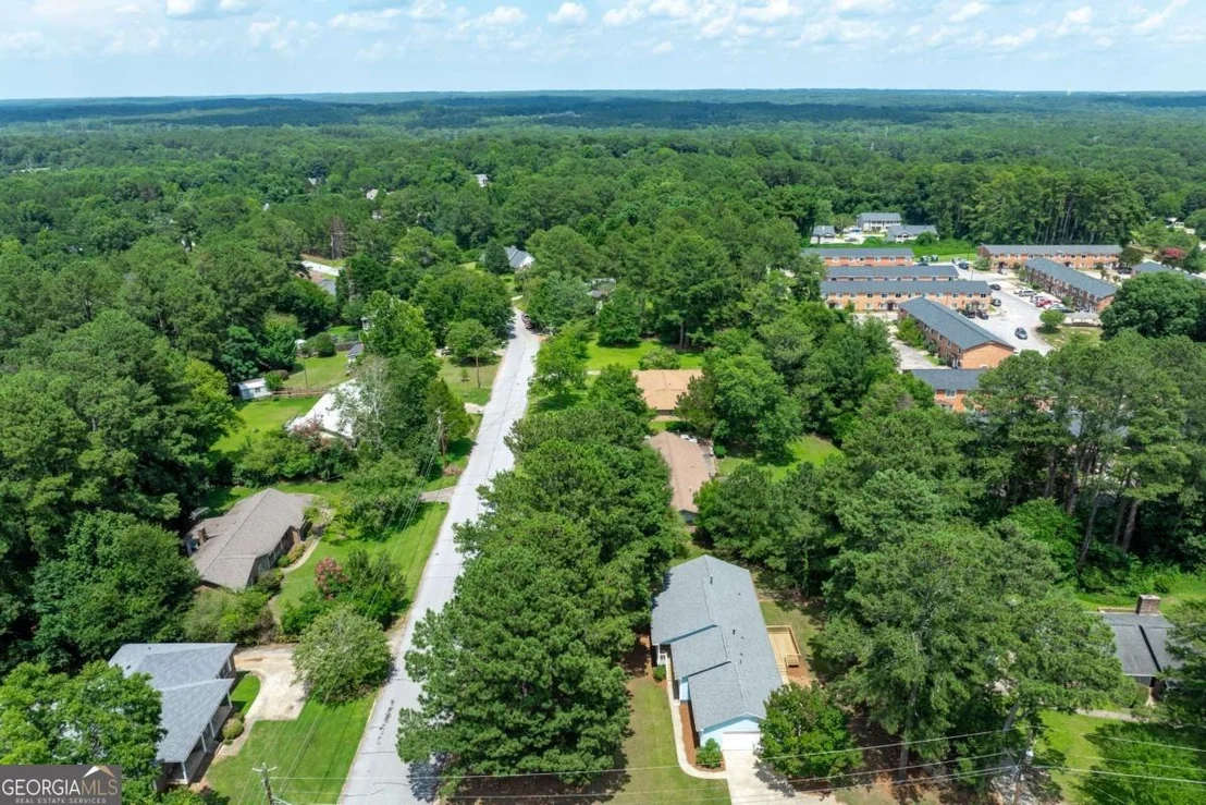 Photo of 300 Fairway Drive
