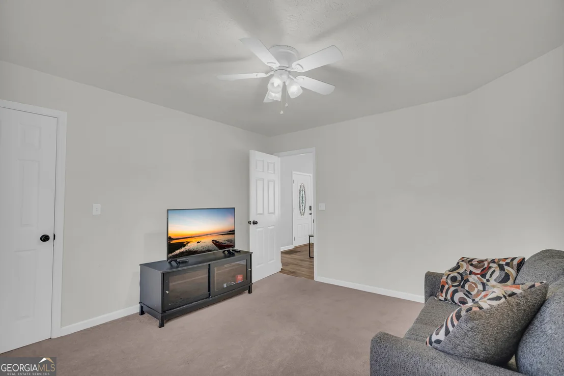 Photo of 415 Ivory Drive