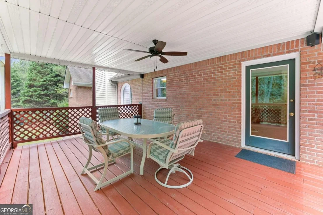 Photo of 2405 Brooks Road