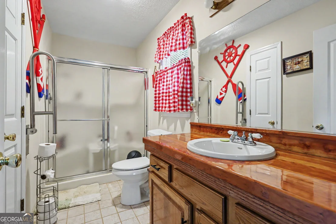 Photo of 325 Walnut Mountain Road