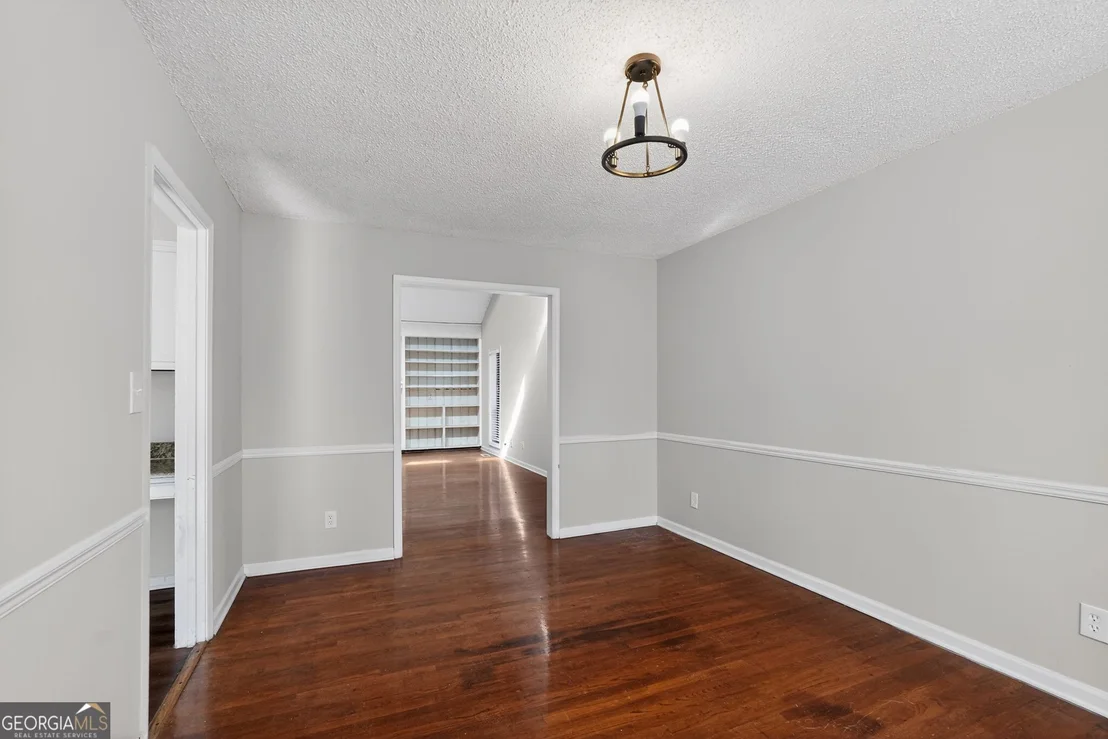 Photo of 879 Lost Creek Circle