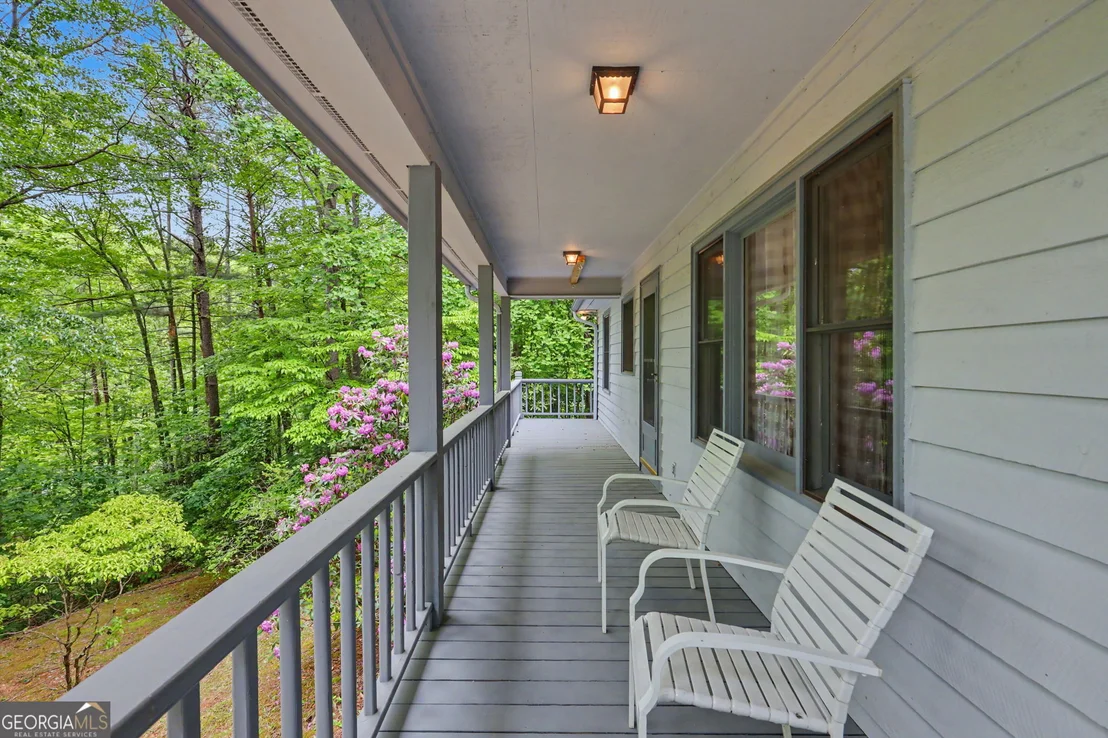 Photo of 325 Walnut Mountain Road