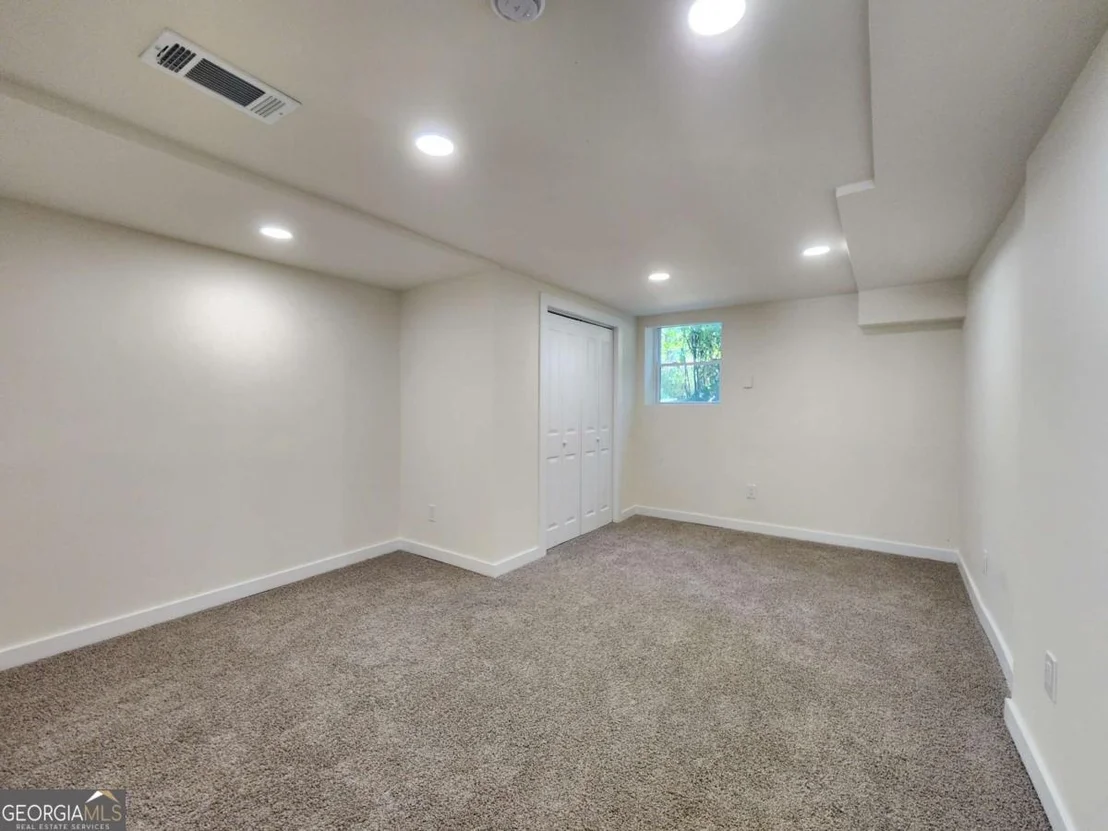 Photo of 2877 Pine Needle Drive