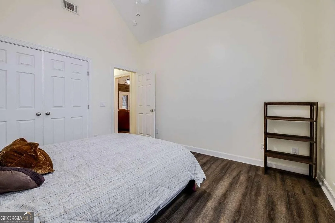 Photo of 116 Penny Lane