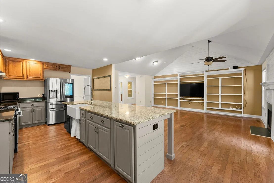 Photo of 227 Clarkesville Heights Drive