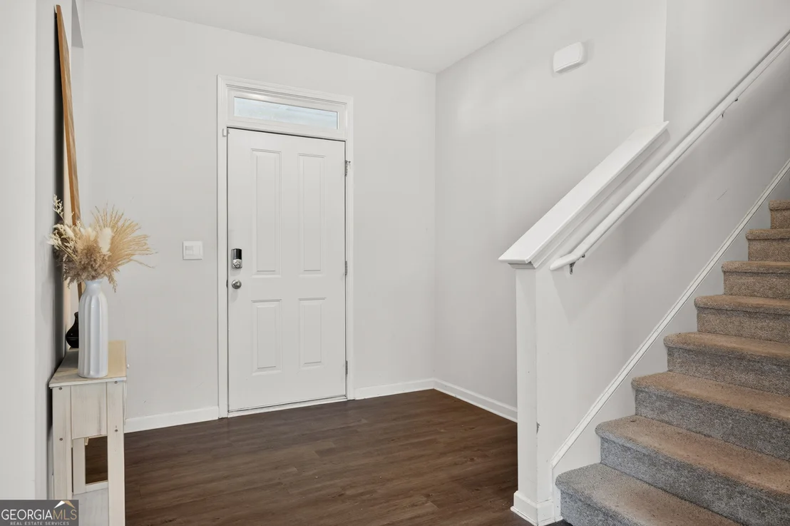 Photo of 401 Hughes Lane