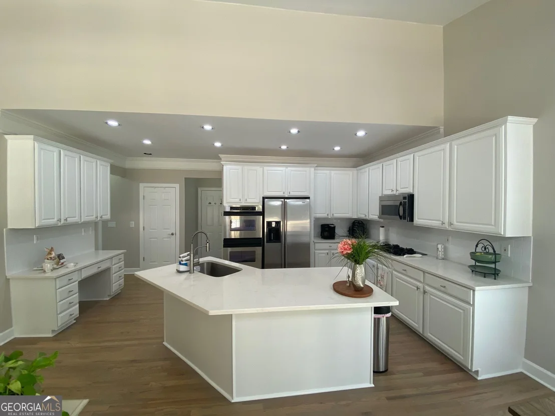 Photo of 321 Bournemouth Drive