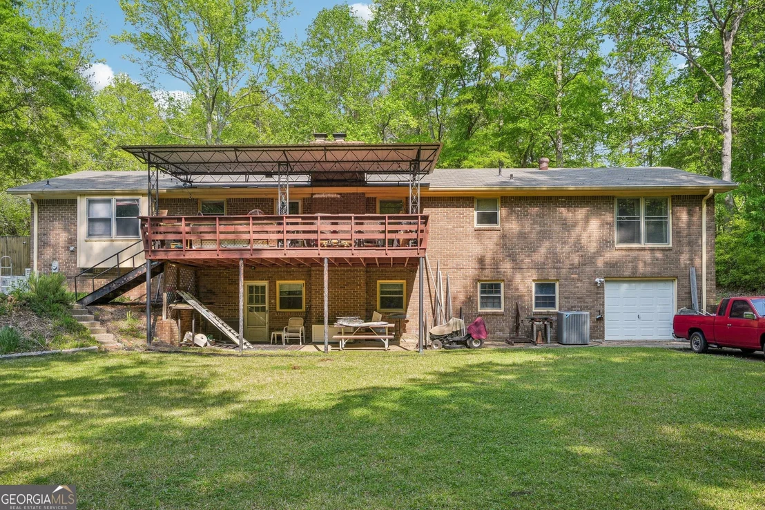 Photo of 8540 Ridge Road