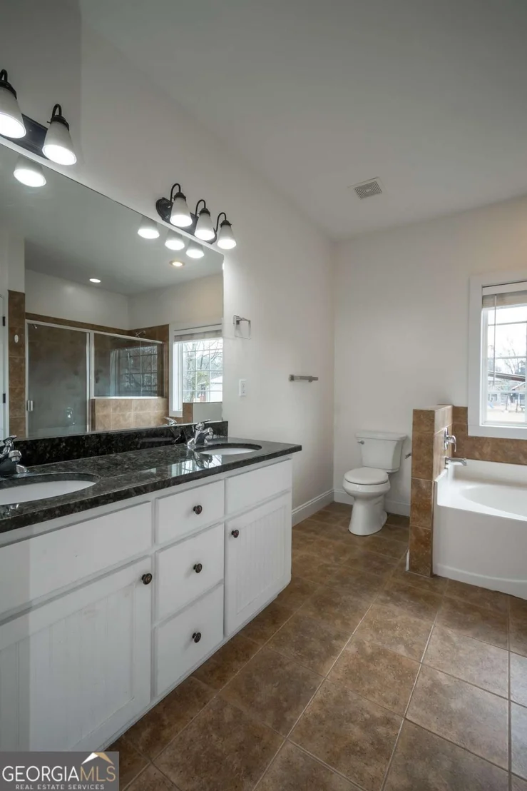 Photo of 52 Willow Oak Circle