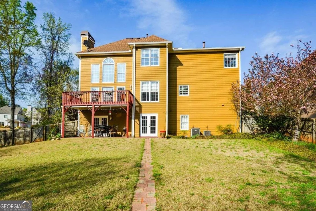 Photo of 5045 Southern Trace Drive