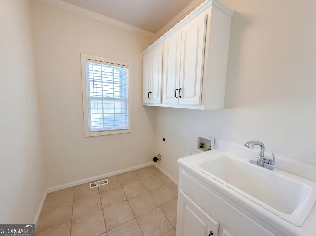Photo of 1225 Ewing Ives Drive