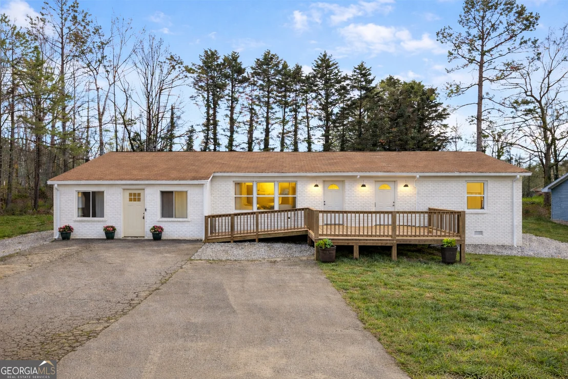 Photo of 156 White Pine Road