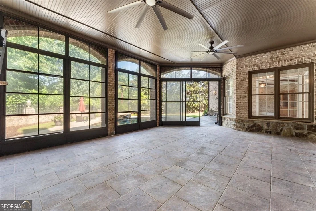 Photo of 2432 Autumn Maple Drive