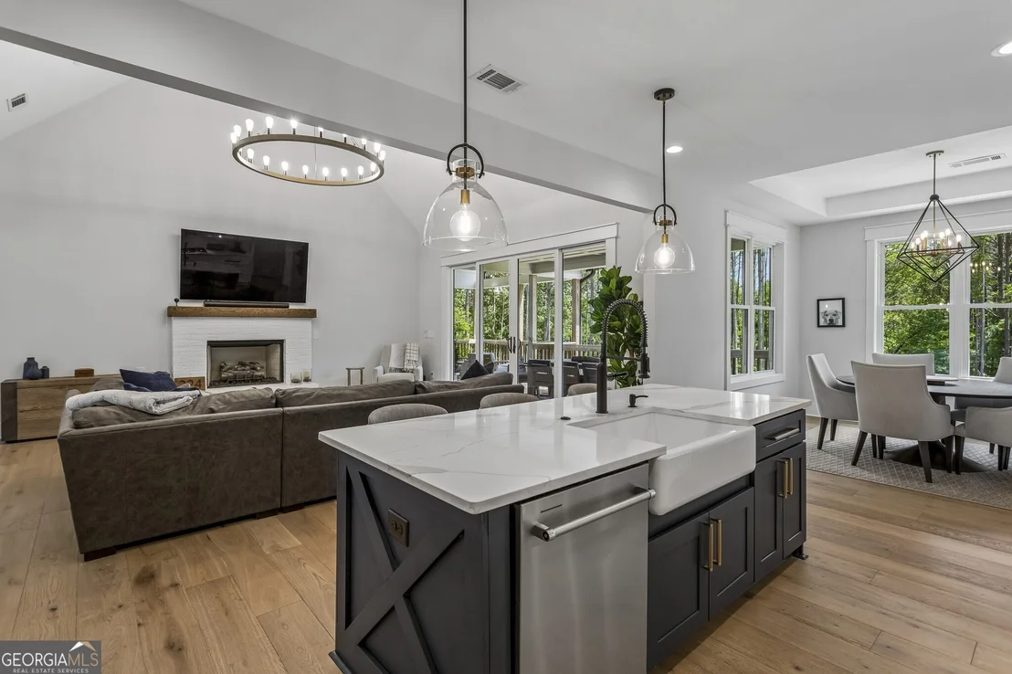 Photo of 224 Autumn Brook Drive