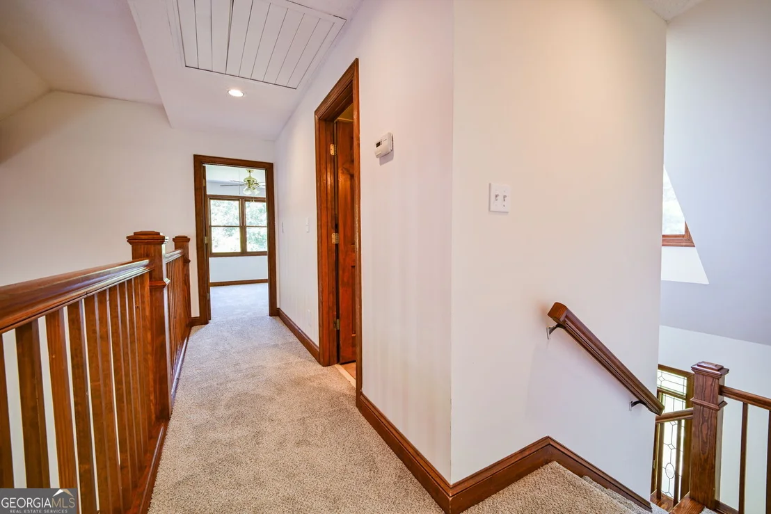 Photo of 160 River Lane