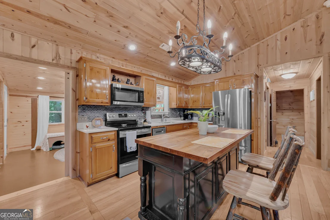 Photo of 113 Biddy Mtn Lane