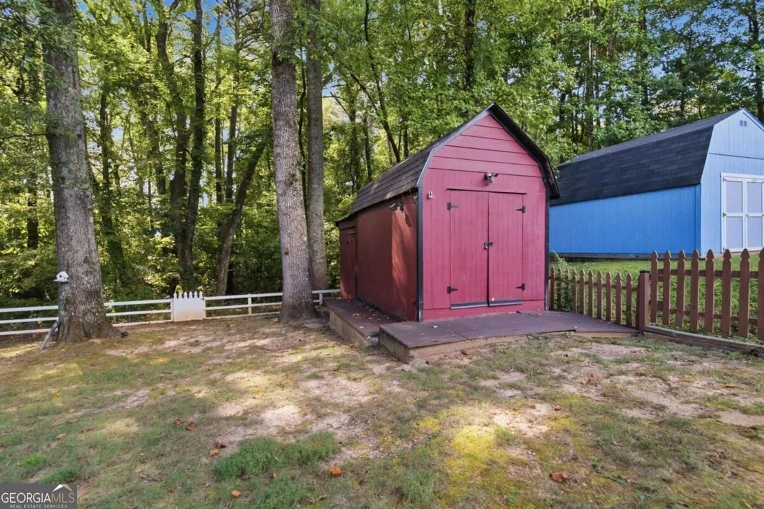 Photo of 115 Aztec Way SE