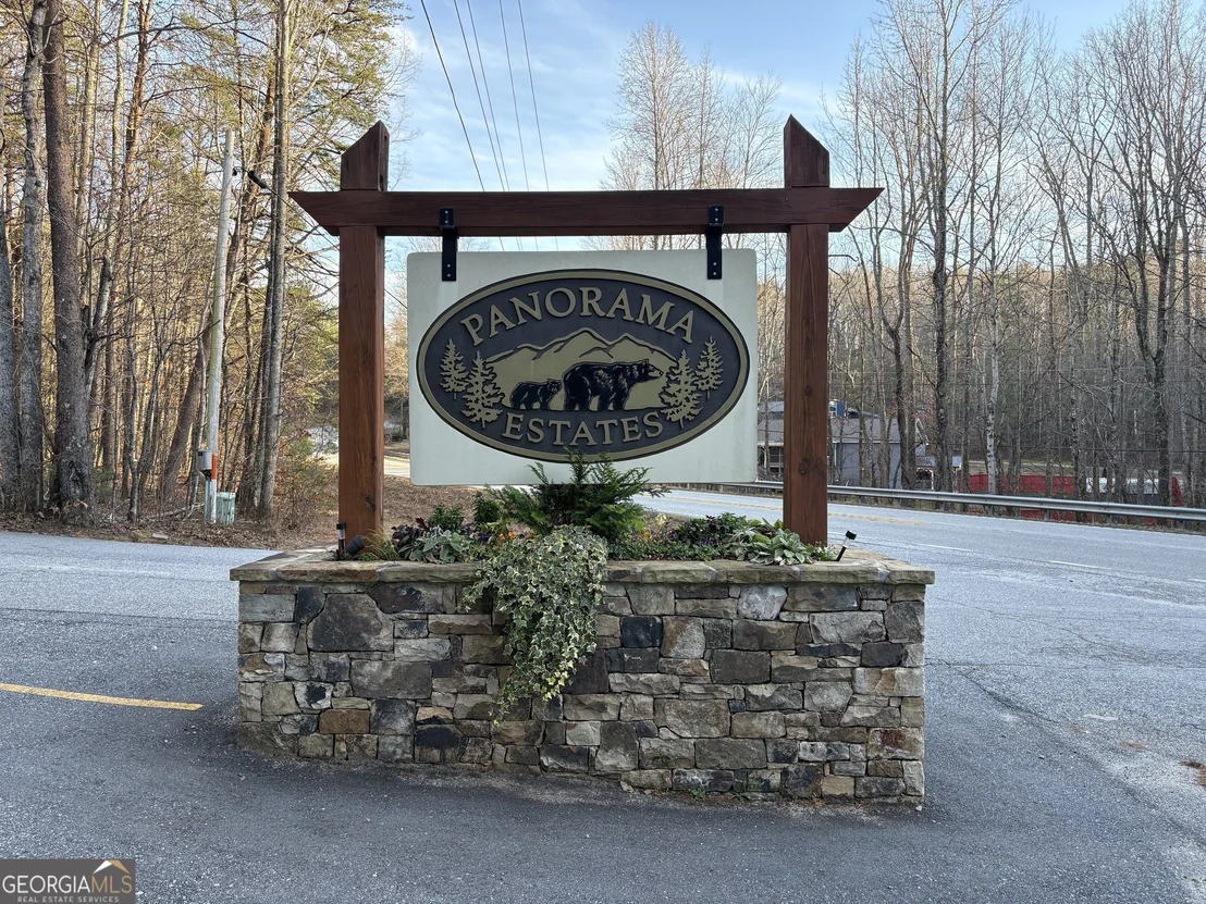 Photo of 2585 Panorama Drive
