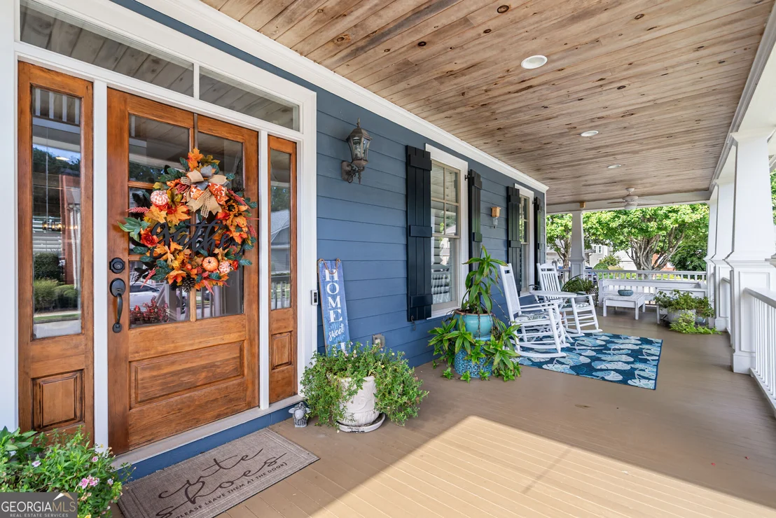 Photo of 719 Clubside Drive