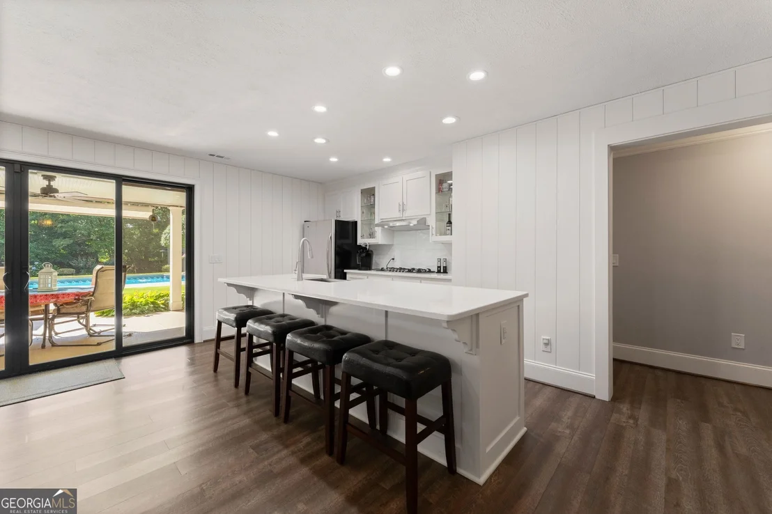 Photo of 5725 Ash Drive