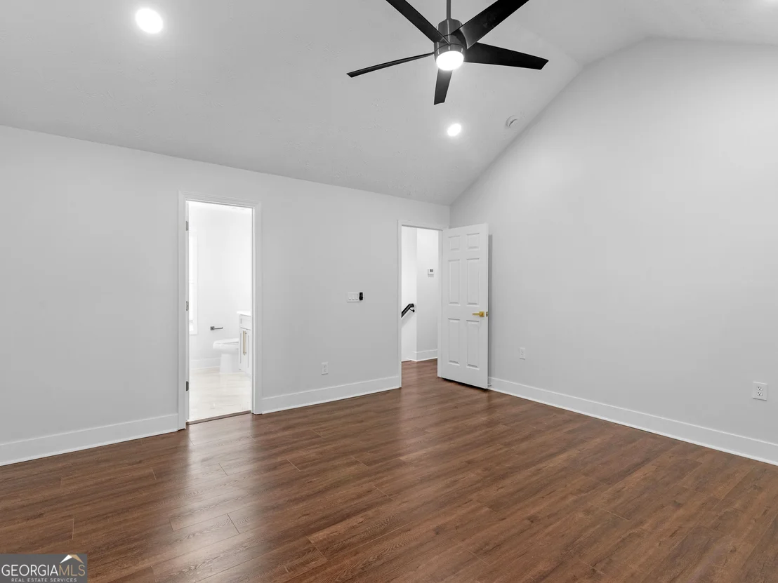 Photo of 493 Cathedral Drive