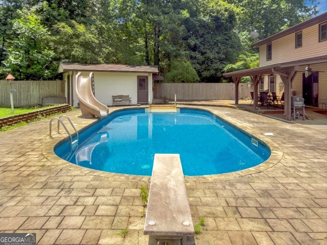 Photo of 1985 Lullwater Circle