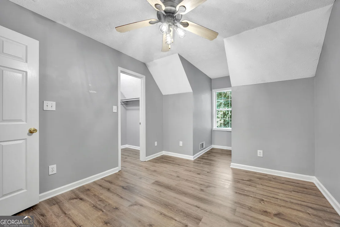 Photo of 1770 River Bluff Road