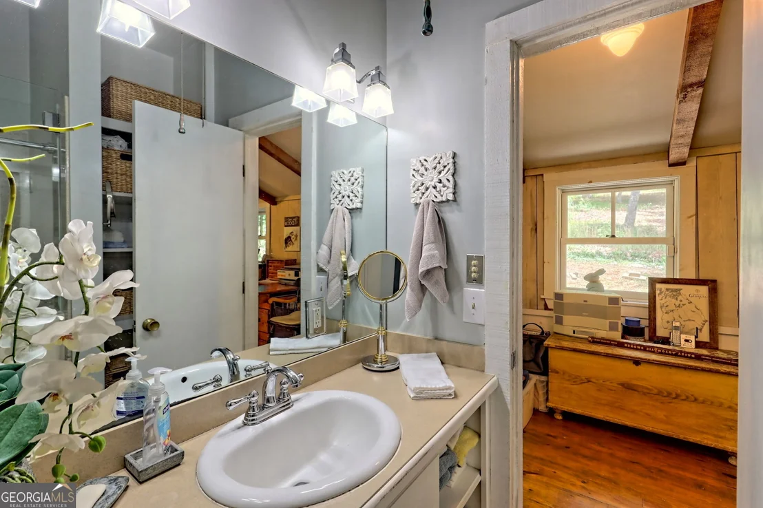 Photo of 208 Colony Road