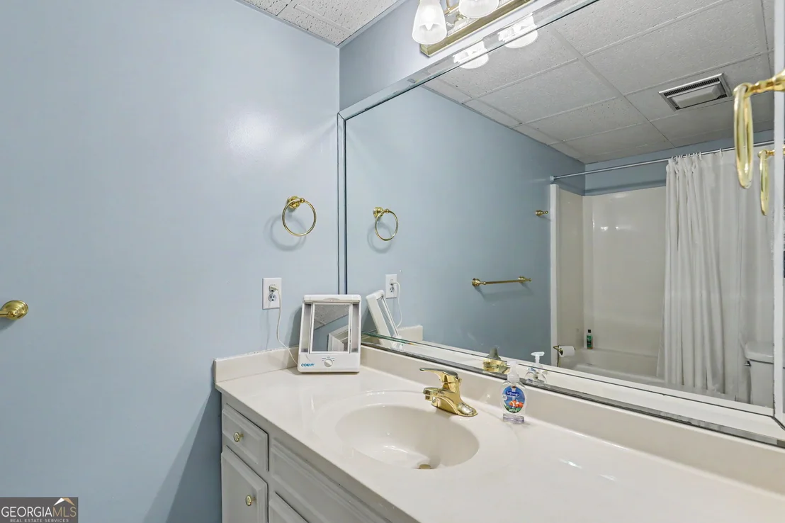 Photo of 854 Saddleback Circle