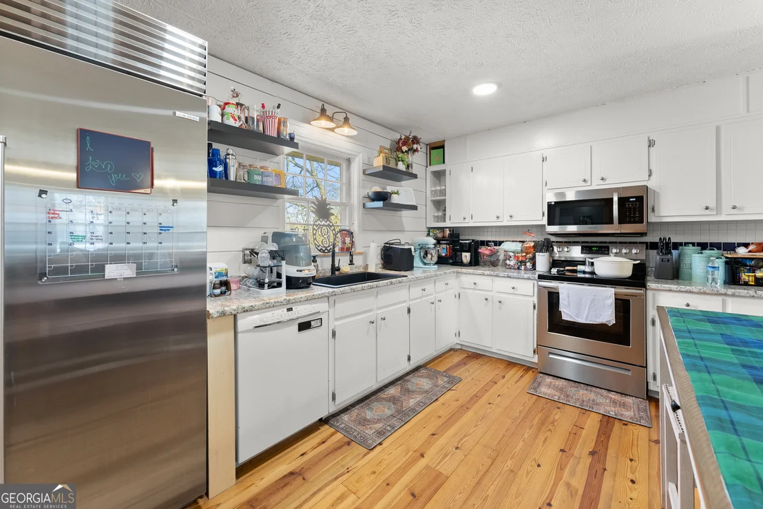 Photo of 431 Clover Leaf Road