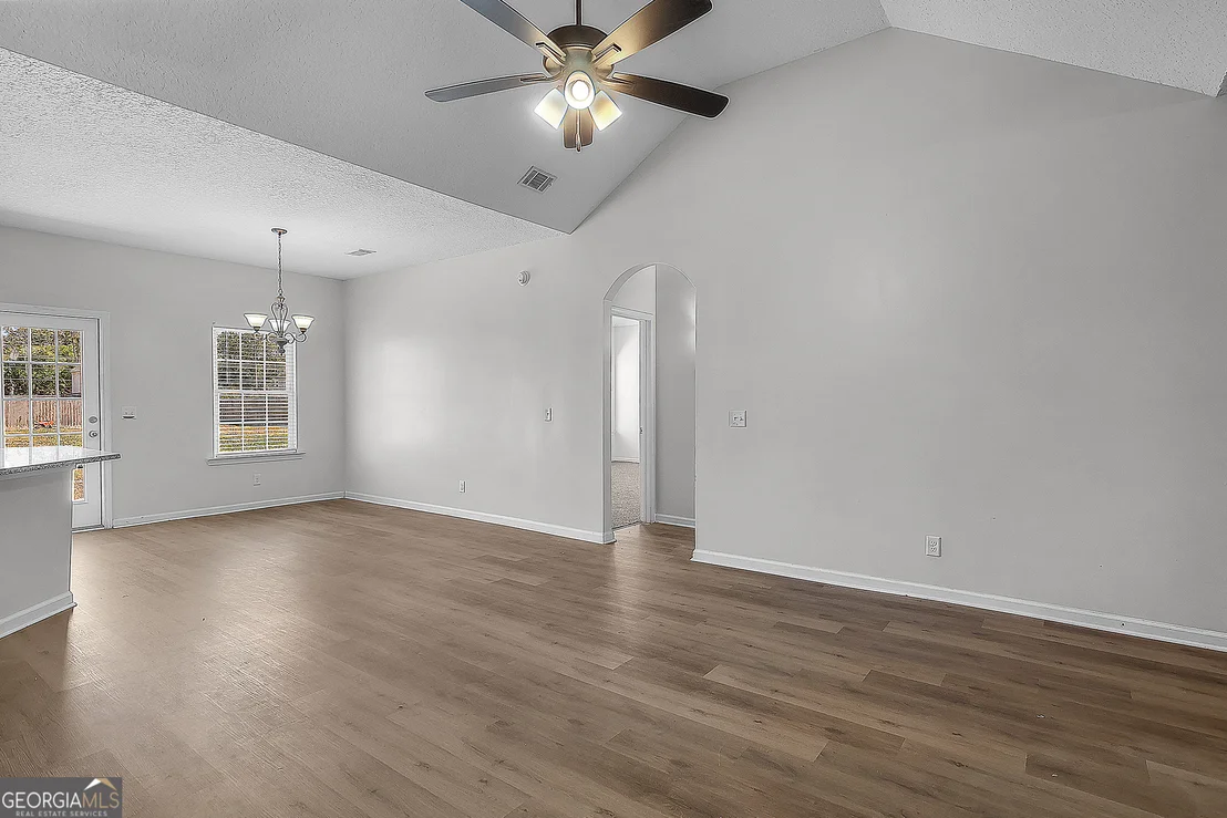 Photo of 33 NE Firefly Trace