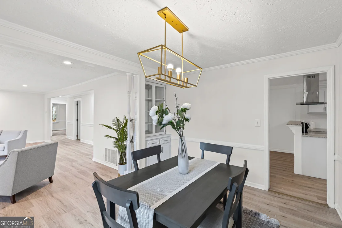 Photo of 3120 Edinburgh Drive