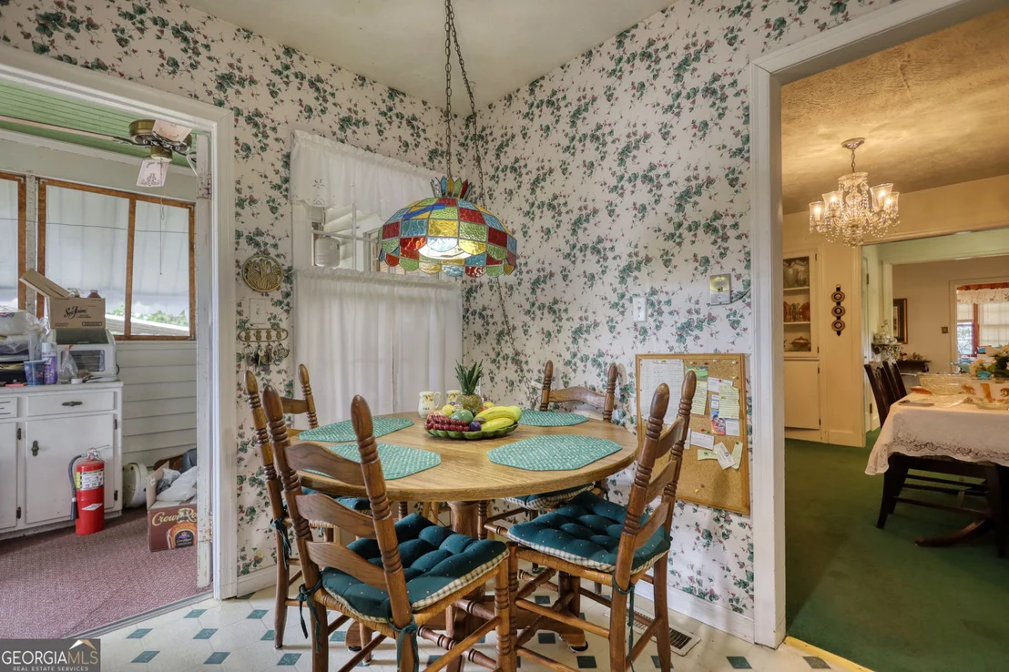 Photo of 982 Highland Circle SE
