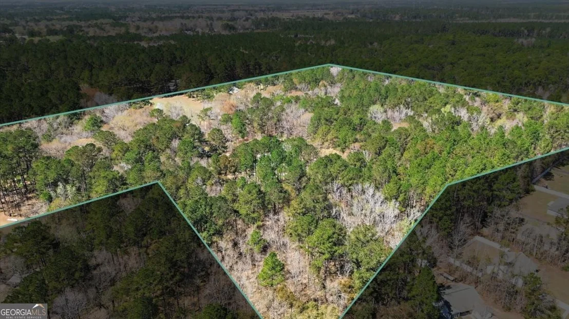 Photo of 560 Log Landing Road