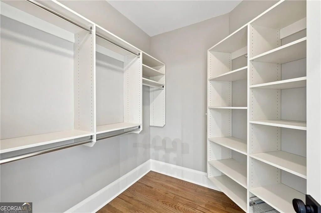 Photo of 6756 Hedge Row Lane