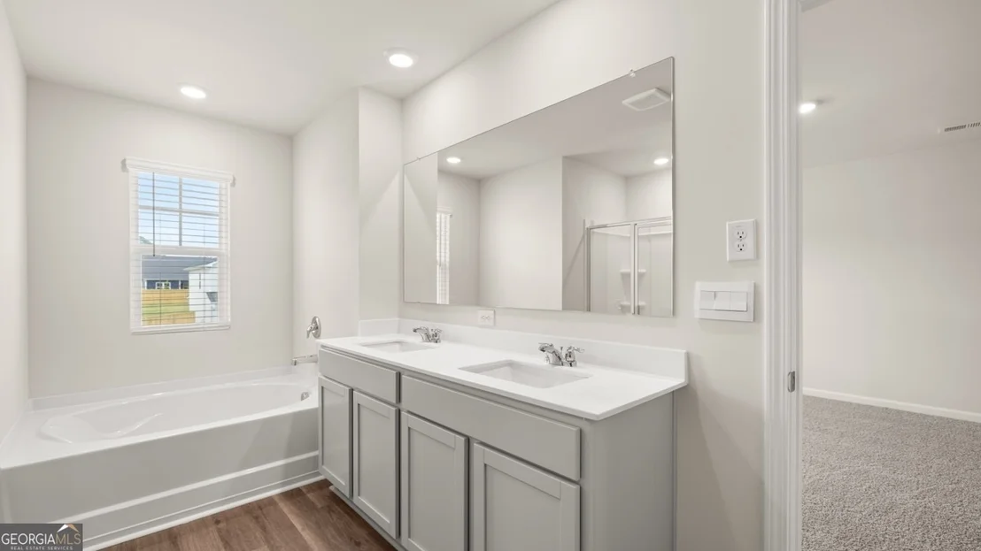 Photo of 129 Defilippe Drive