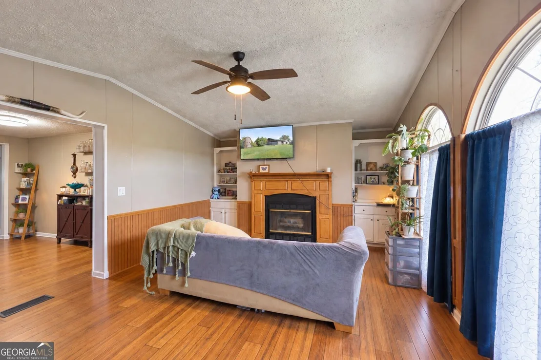Photo of 383 Jones Road