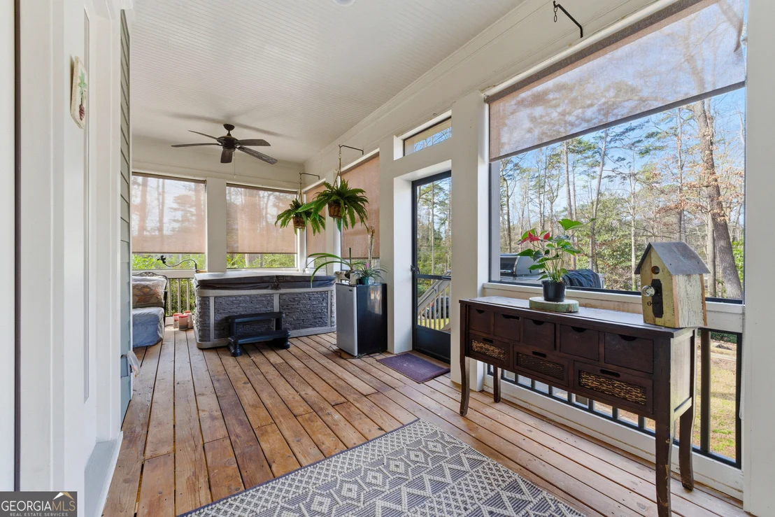 Photo of 1205 Oldfield Road