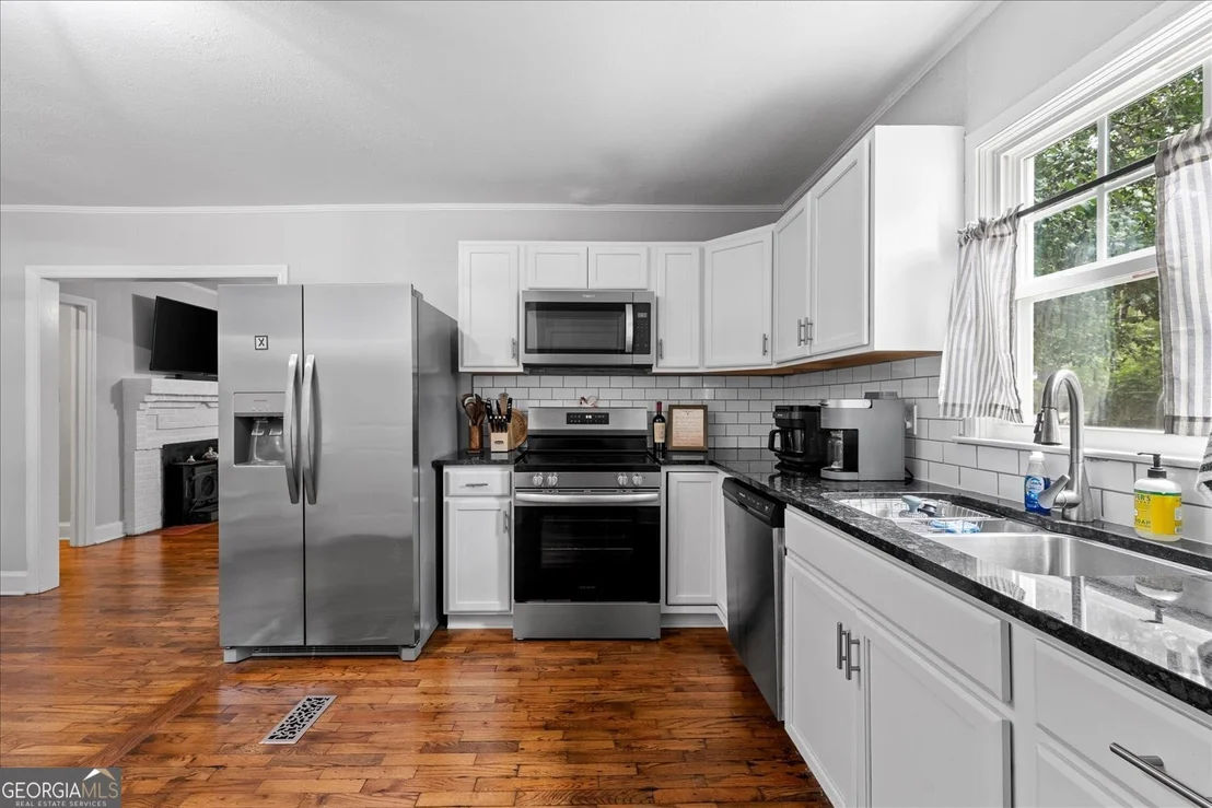 Photo of 102 Oak Street