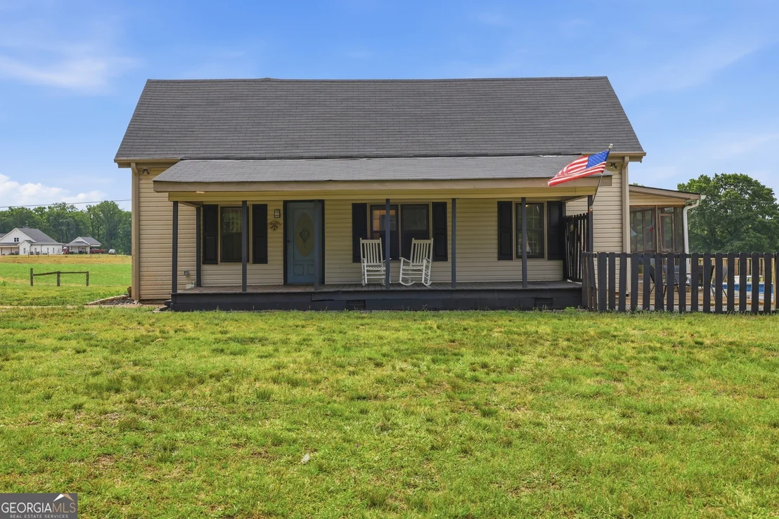 Photo of 5525 Sandy Cross Road