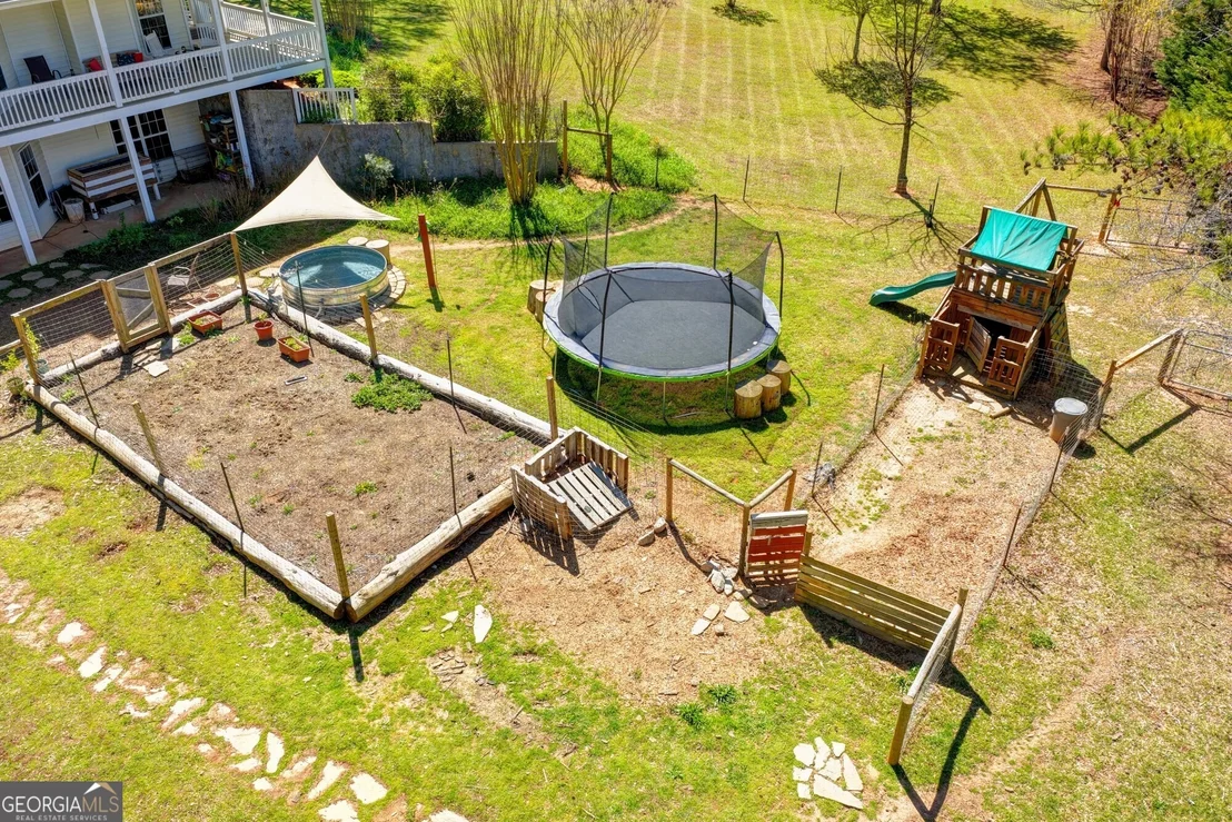 Photo of 1555 Lower River Road