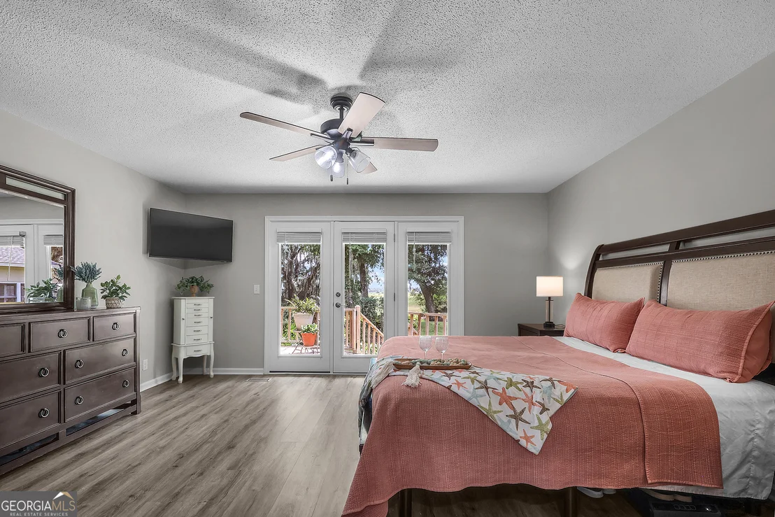 Photo of 1154 River Drive SW