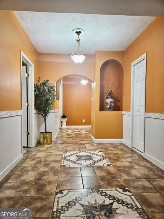 Photo of 6315 Robins Trace